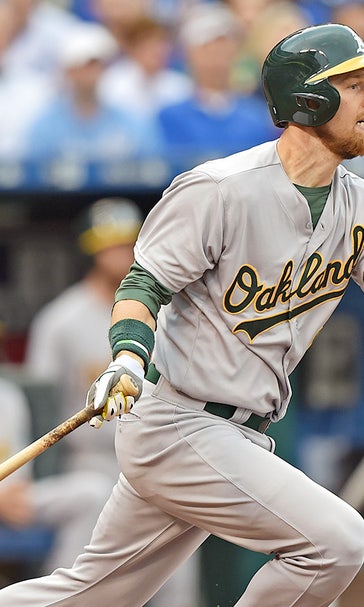 Royals land switch-hitting utilityman Ben Zobrist in trade with A's